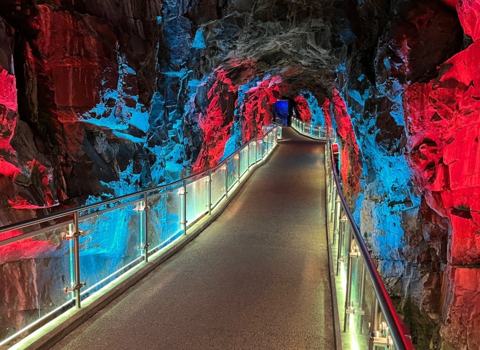 Audrey Cherevaty – Science North Tunnel – 2nd
