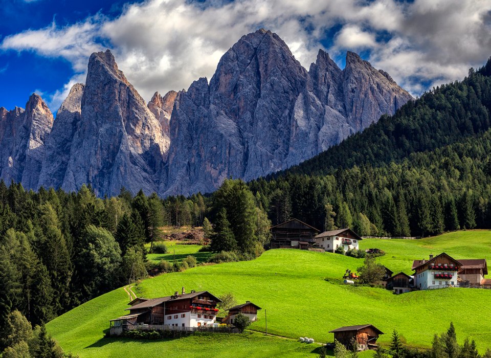 Eros Fiacconi – Chalets in the Dolomites – 1st